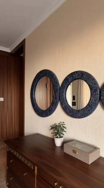 Midnight Marble Mirror Trio textured stone-effect round frame 1